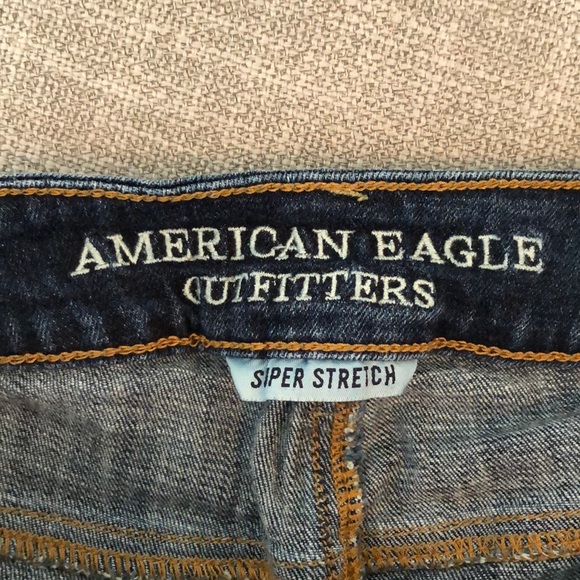 American Eagle jean shorts - Picture 3 of 4